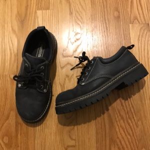 VINTAGE 90’s Sketchers Doc Martin style shoe! 7.5